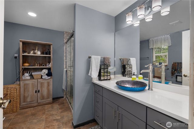 30 SE Mariner Lane, Shelton, WA 98584