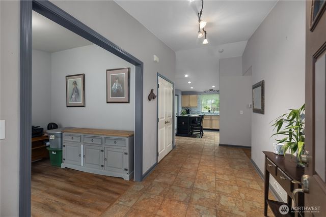 30 SE Mariner Lane, Shelton, WA 98584