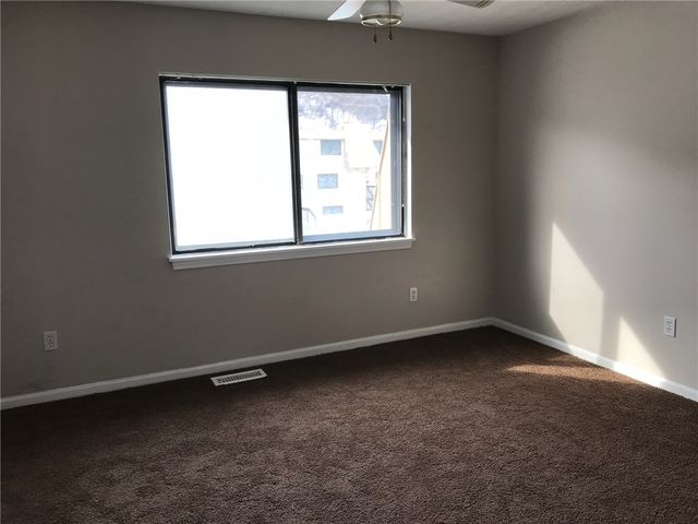 265 Bay Village Drive, Irondequoit, NY 14609