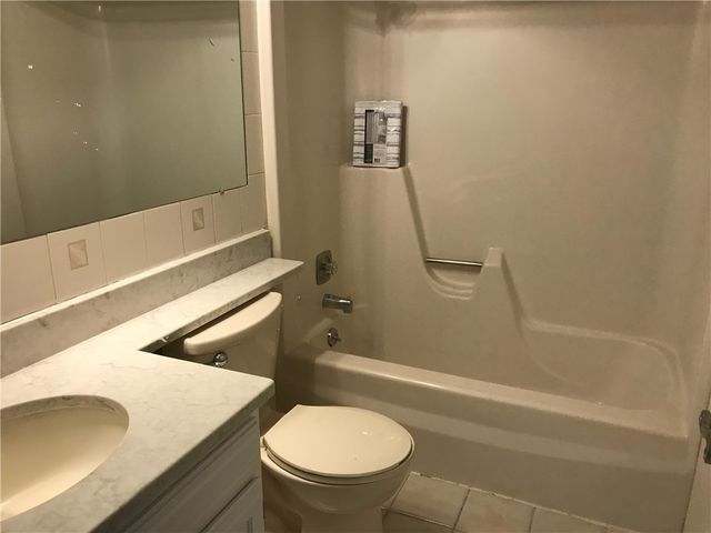 265 Bay Village Drive, Irondequoit, NY 14609