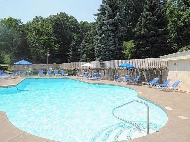 265 Bay Village Drive, Irondequoit, NY 14609