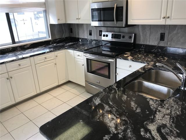 265 Bay Village Drive, Irondequoit, NY 14609