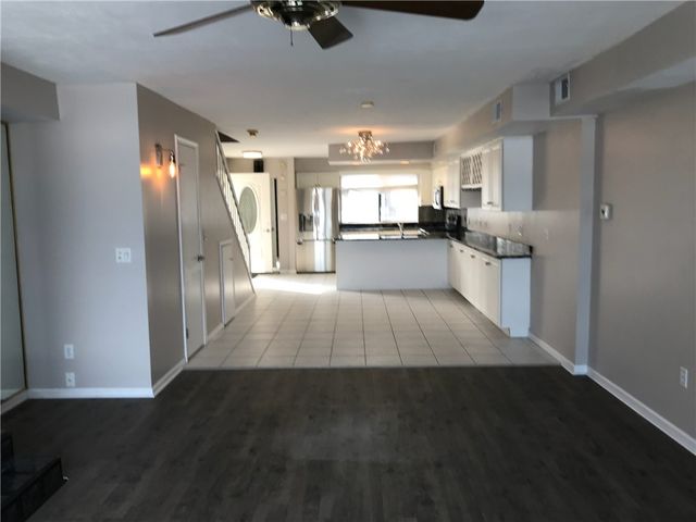 265 Bay Village Drive, Irondequoit, NY 14609