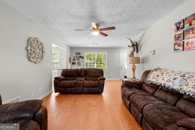 6094 Old Zebulon Road, Concord, GA 30206