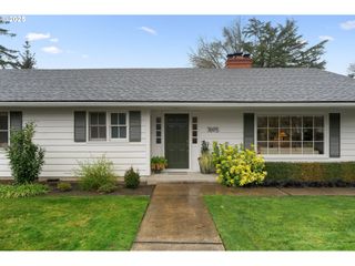 7695 Sw BRENTWOOD St, Portland, OR 97225