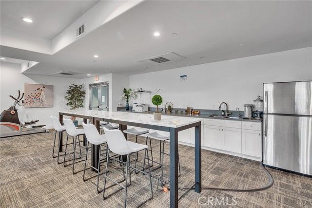 56 E Duarte 418, Arcadia, CA 91006