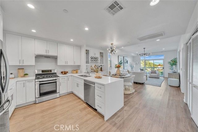 56 E Duarte 418, Arcadia, CA 91006