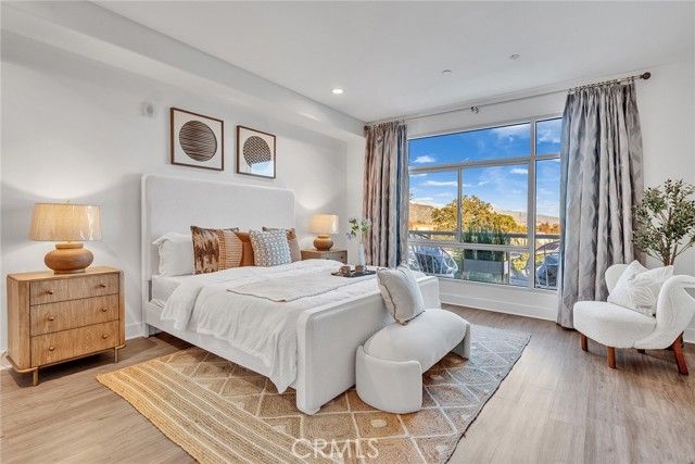 56 E Duarte 418, Arcadia, CA 91006