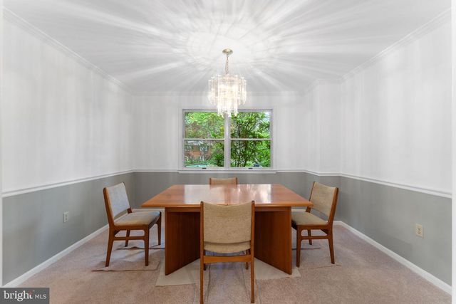 3042 CEDAR LN, Fairfax, VA 22031
