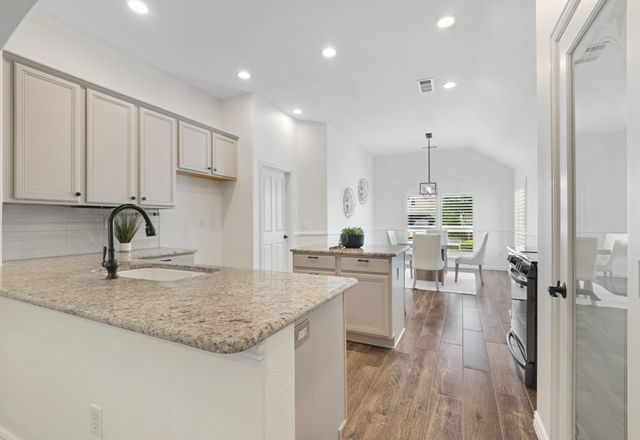 11712 Lynnbrook Drive, Denton, TX 76207