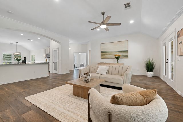 11712 Lynnbrook Drive, Denton, TX 76207