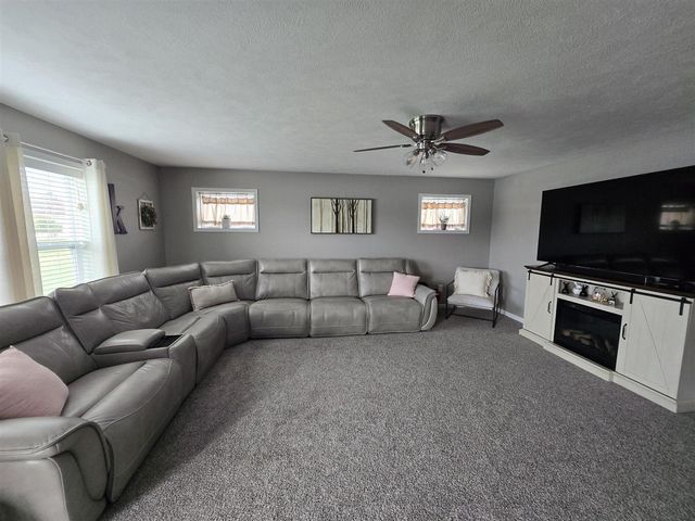 1804 Water Lily Lane, Wayland, MI 49348