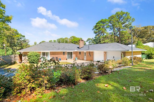 611 Southern Way, Spanish Fort, AL 36527