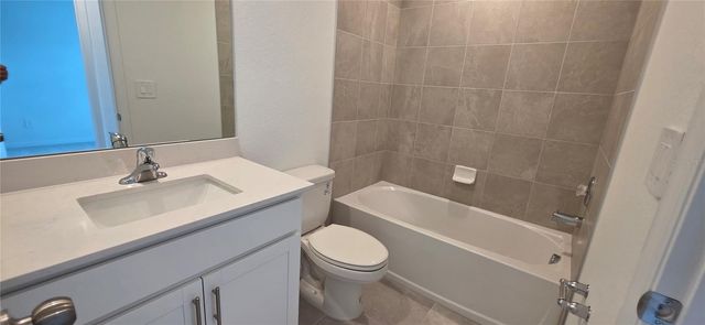 14527 LILAC SKY TERRACE, Bradenton, FL 34211