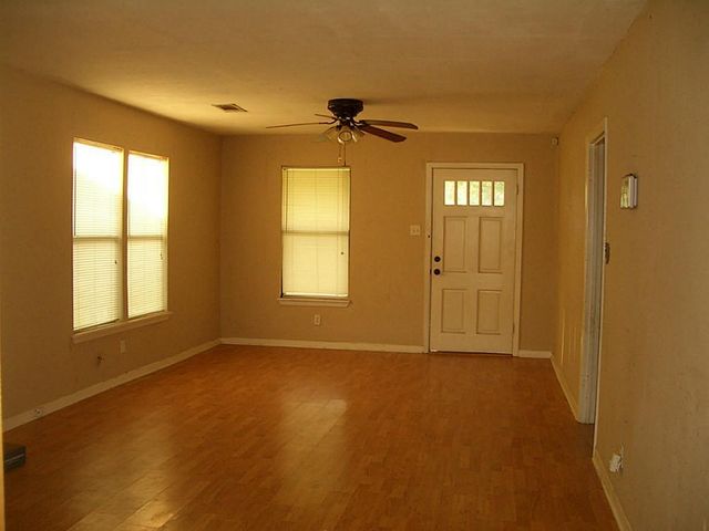 6223 Linton Lane, Texas City, TX 77591