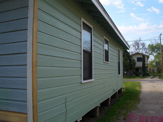 6223 Linton Lane, Texas City, TX 77591