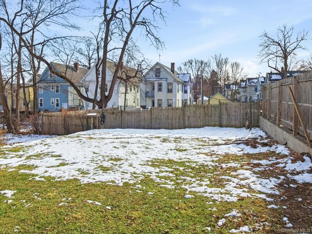 324-326 Church Street, Poughkeepsie, NY 12601