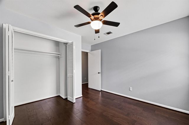 811 Thicket Lane, Houston, TX 77079