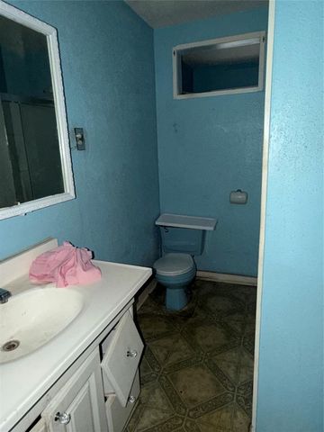 7024 Avenue H, Houston, TX 77011