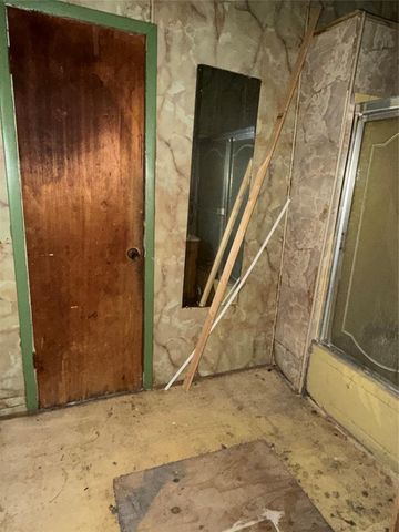 7024 Avenue H, Houston, TX 77011