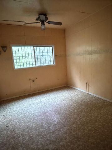 7024 Avenue H, Houston, TX 77011