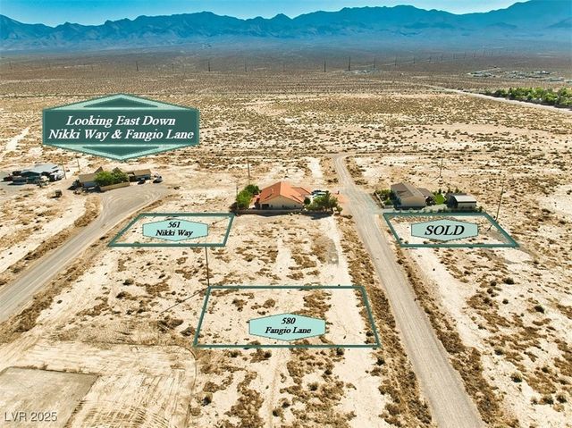 561 West Nikki Way, Pahrump, NV 89060