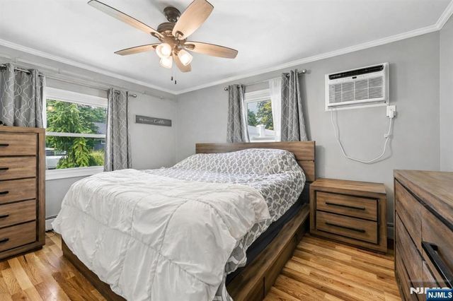 35 Spruce Road, Pompton Lakes, NJ 07442