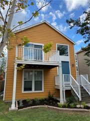 260 Trestle Tree C, San Marcos, TX 78666