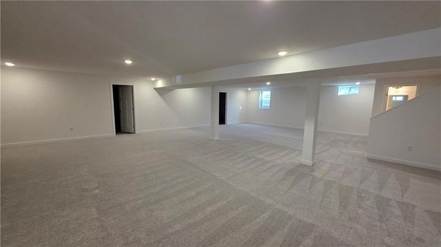 1002 Whistler Way, Adams Twp, PA 16046