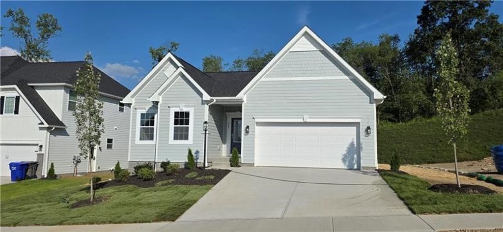 1002 Whistler Way, Adams Twp, PA 16046