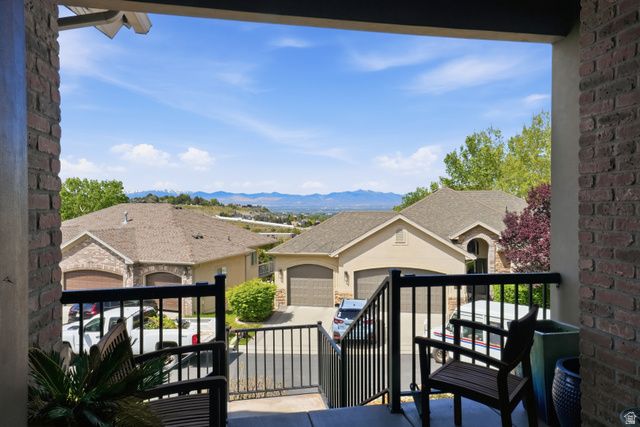 6623 S HIDDEN CV, Cottonwood Heights, UT 84121