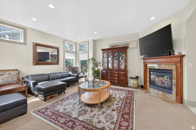 6623 S HIDDEN CV, Cottonwood Heights, UT 84121