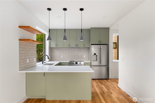 4351 SW Willow Street, Seattle, WA 98136