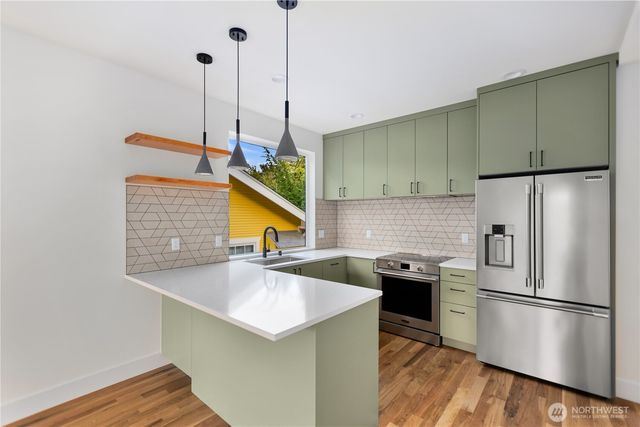 4351 SW Willow Street, Seattle, WA 98136