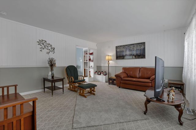 1559 Pyle Place, Columbus, OH 43227