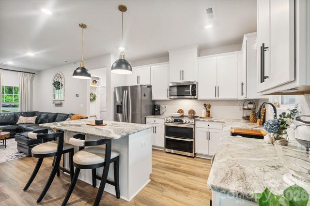 1002 Westminster Drive, Statesville, NC 28677