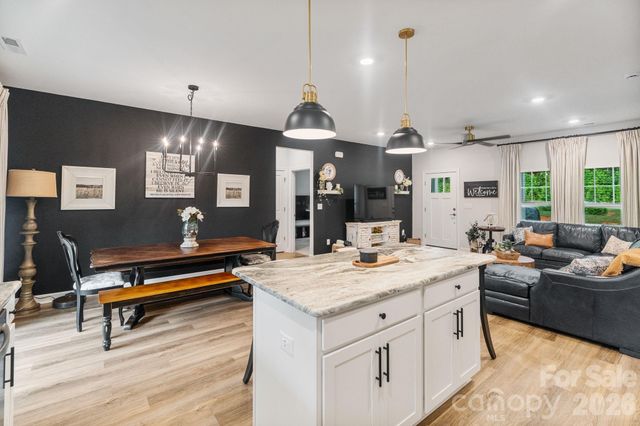 1002 Westminster Drive, Statesville, NC 28677