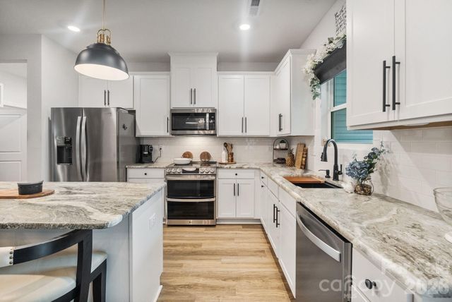 1002 Westminster Drive, Statesville, NC 28677