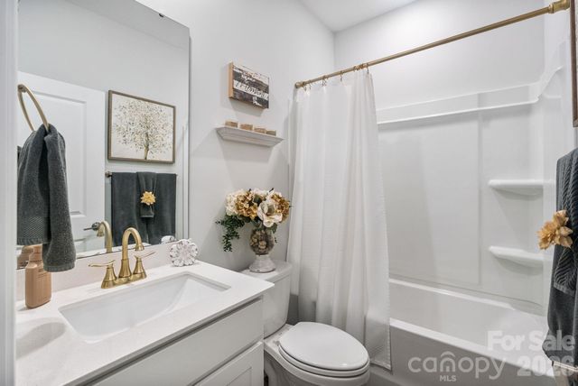 1002 Westminster Drive, Statesville, NC 28677