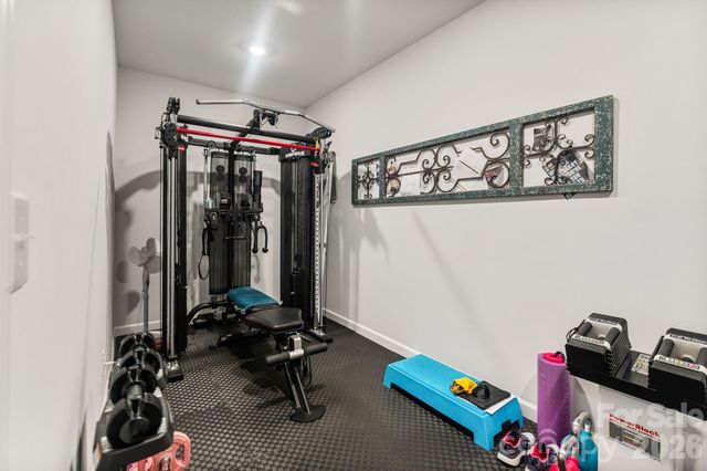 1002 Westminster Drive, Statesville, NC 28677