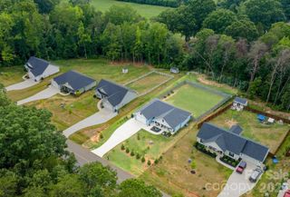 1002 Westminster Drive, Statesville, NC 28677