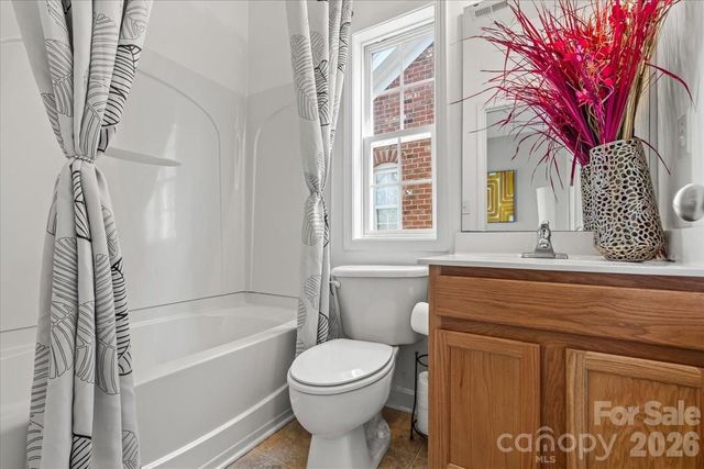 8558 Beaver Creek Drive, Charlotte, NC 28269