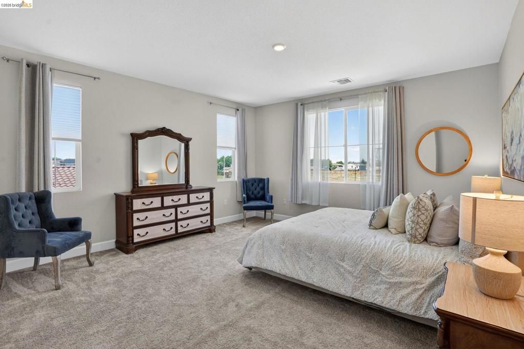 Image 21 of property listing at 1885 Water St, Brentwood, CA 94513