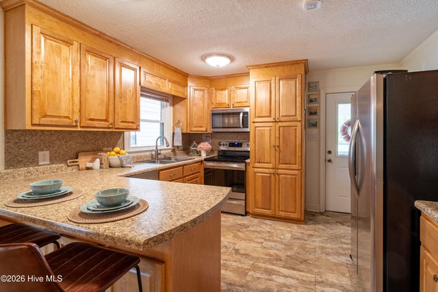 1226 Hwy 58 S, Kinston, NC 28504