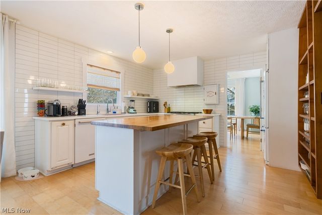 4057 Bramshaw Road NW, Canton, OH 44718