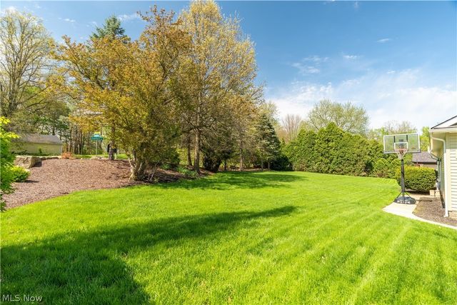 4057 Bramshaw Road NW, Canton, OH 44718