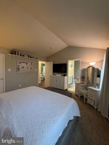 1155 BRIARBEND WAY, Greencastle, PA 17225