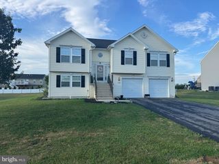 1155 BRIARBEND WAY, Greencastle, PA 17225
