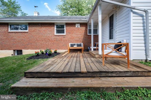 6206 HILLVIEW AVE, Alexandria, VA 22310