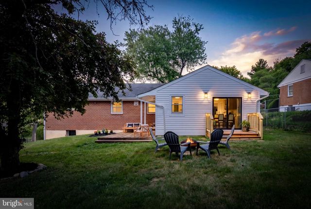 6206 HILLVIEW AVE, Alexandria, VA 22310